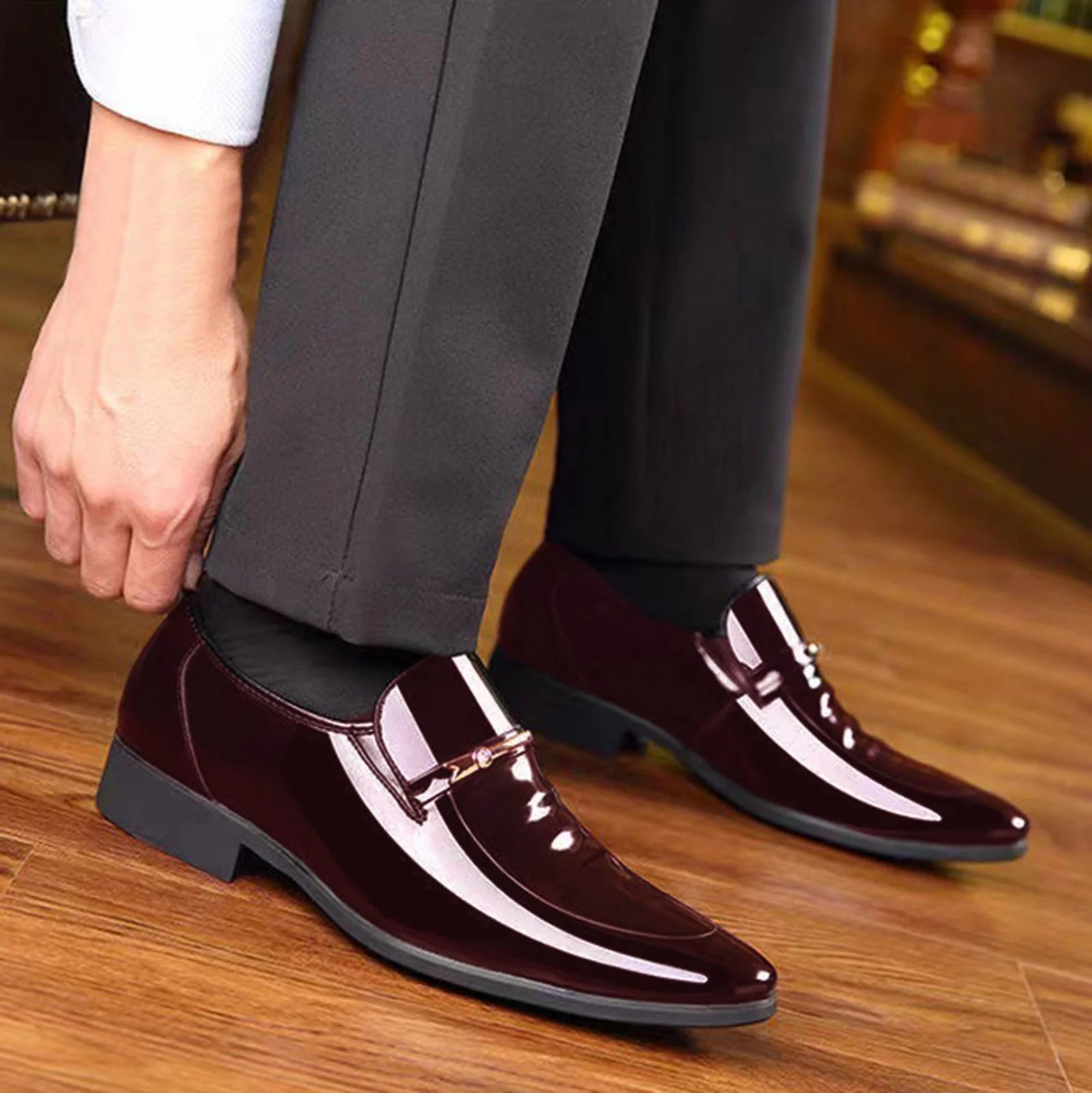 Adult Men Shoes Extra Wide Shoes for Men Leather Classic Style Mens Shoes Fashion Metal Strip Decoration Leather Shoe Horn for Men Brown 11